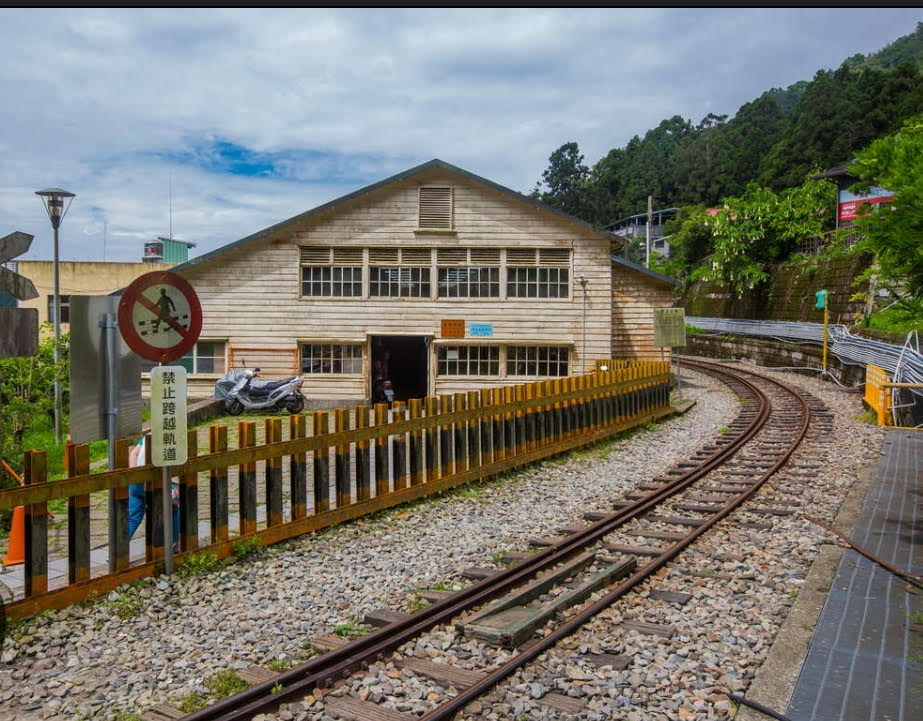 奮起湖老街~臺灣海拔最高的老街成為許多人旅遊阿里山必訪的地點